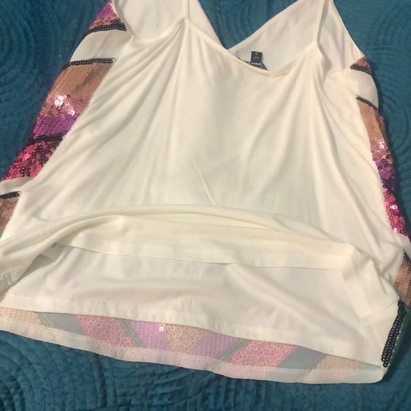 NWOT Sequin tank top - Picture 4 of 4